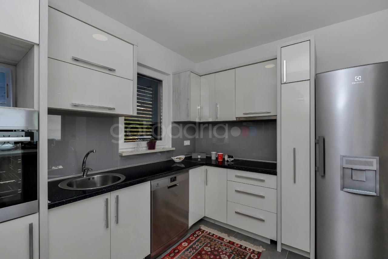 Apartment Luxury Poseidon - Free Parking Makarska